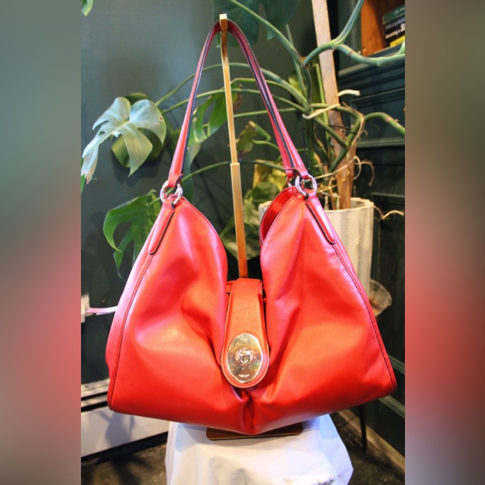 Coach Madison Carlyle Shoulder Bag
